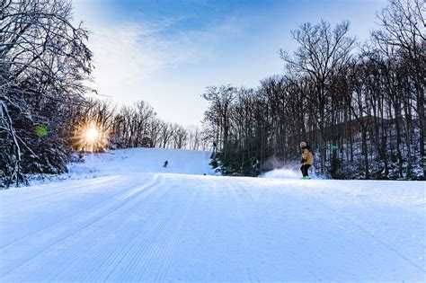 Montage mountain resort. Nov 18, 2016 · Montage Mountain Resorts LP · 1000 Montage Mountain Rd Scranton PA 18507 · 1 (855) SKI-SWIM. THE MOUNTAIN. TRAILS: 27 / 26. join our mailing list. Download the Images. Thanks for registering to be a Montage Mountain Ambassador! Be sure to download the three images you’ll need when making posts. 
