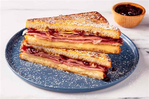 Monte Cristo Sandwich