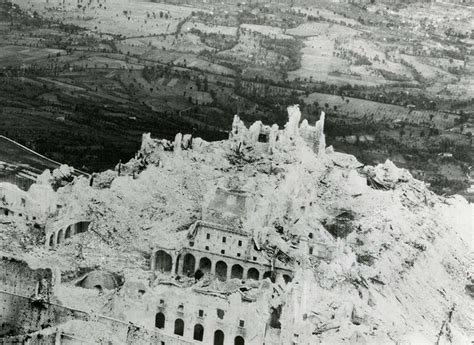 Monte cassino italia segunda guerra mundial.
