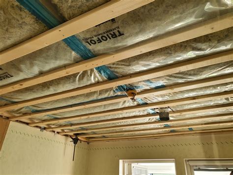 Montera innertak panel