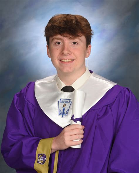 Montgomery ISD Introduces the Class of 2021 Valedictorians and