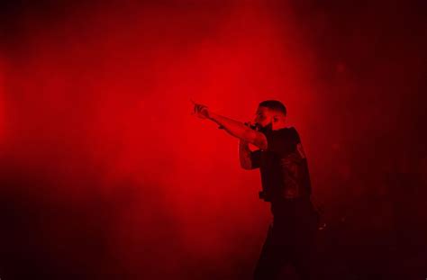 Montreal firm sues Ticketmaster over pricing for ‘Official Platinum’ Drake tickets