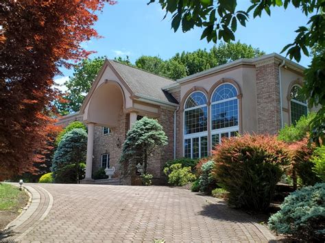 Montville township houses for sale. Things To Know About Montville township houses for sale. 