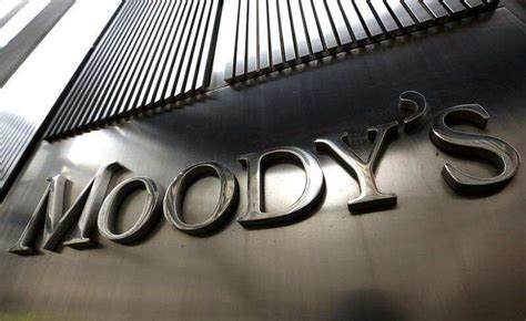 Moody’s lowers US credit outlook, though keeps triple-A rating