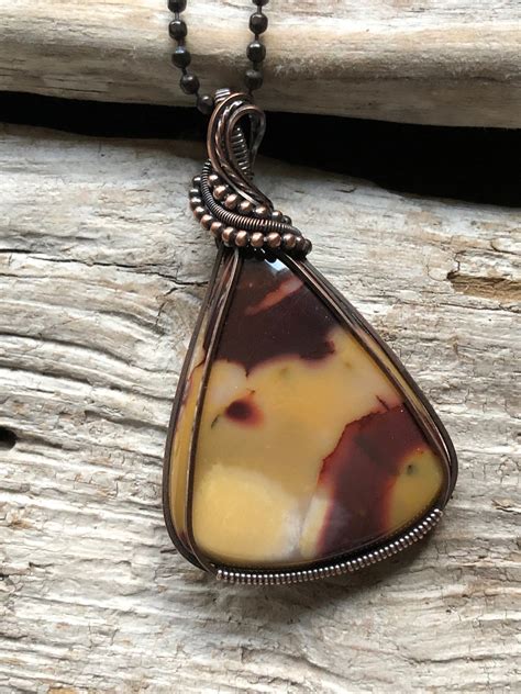 Mookaite Teardrop Pendant Mookaite and Copper Pendant Wire