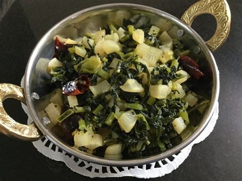 Mooli Upkari Recipe/White Radish Stir Fry with Greens