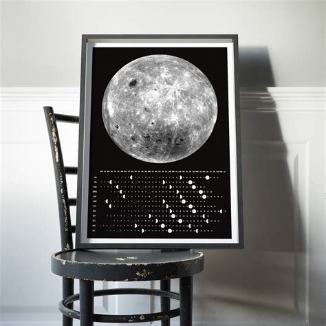 Moon Giant Calendar