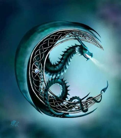 Moon dragon tattoo idea Dragones, Dragón céltico, Tatuajes dragones