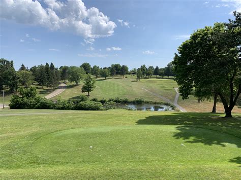 Moon golf club. Moon Golf Club is a 72-par, 5805-yard course with narrow fairways and blind approaches. It was formerly Bon Air Golf Course and is owned by Moon Township. See ratings, reviews, … 