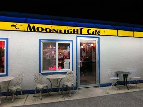 Moonlight cafe restaurant. Delivery & Pickup Options - 35 reviews and 16 photos of Moonlight Cafe "This is my favorite restaurant in Edinburg and maybe even the entire Rio Grande Valley. It's super cheap, the service is quick and friendly, and I can always count on an abundant and satisfying meal. Their tortillas are homemade, their chips and salsa bottomless, and their … 