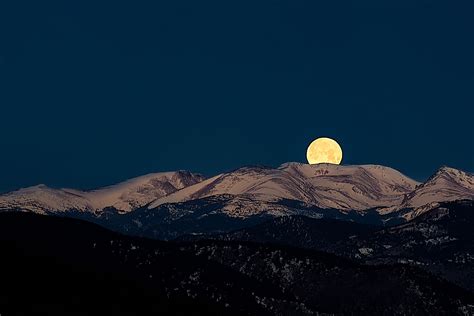19:41. Waning gibbous. 90%. Moonrise and moonset times in Tucson today, tomorrow, tonight. Moon phase and illumination percentage..