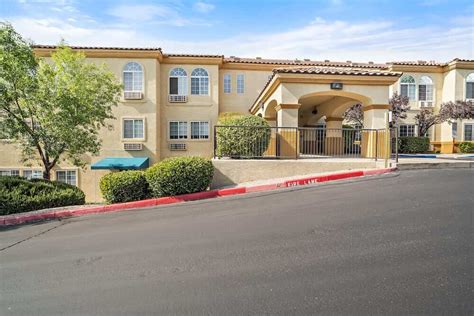 Morada albuquerque. Morada Senior Living proudly operates more than 27, care- and lifestyle-focused communities in the Southwestern United States. With a core concentration throughout Texas, and emerging presence in New Mexico, Colorado, Arkansas and Oklahoma, Morada communities together account for more than 2,400 units and … 