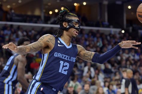 Morant returns to action, coming off the bench for Grizzlies