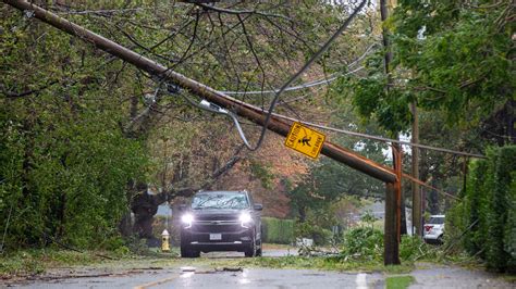 More than 110,000 without power in MA as storm brings heavy wind, rain