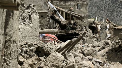 More than 2,000 people killed as earthquake strikes western Afghanistan
