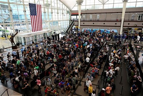 More than 410,000 passengers expected to pass through DIA over holiday weekend