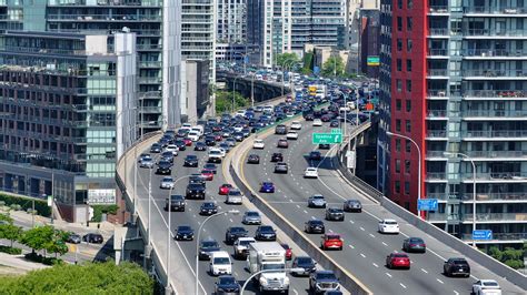 More traffic agents, AI and QR codes to deal with ‘unprecedented’ Toronto road closures