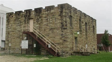 Kentucky State Penitentiary. 266 Water Street, Eddyville, KY 42038. (270) 388-2211. Western Kentucky Correctional Complex. 374 New Bethel Church Road, Fredonia, KY 42411. (270) 388-9781. Eastern Kentucky Correctional Complex. 200 Road to Justice, West Liberty, KY 41472. (606) 743-2800.. 
