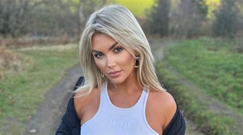 Morganhollymoore Naked