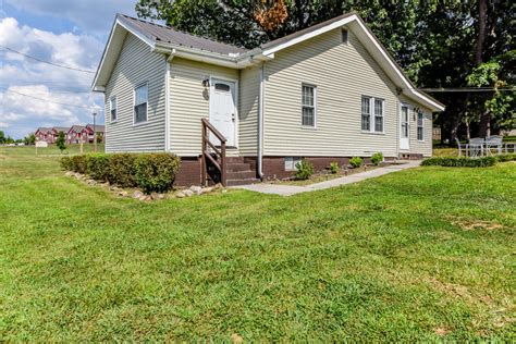 View detailed information about property 3240 Morganton Rd, Maryville, TN 37801 including listing details, property photos, school and neighborhood data, and much more.. 