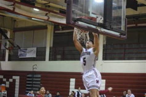 CHATHAM – Quinn Burke dropped in a game-high 20 points and Michael MacAniff added 15 to power ninth-seeded Chatham High School’s boys basketball team to a 66-36 victory over 24th-seeded