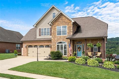 Morristown houses for sale. Browse 92 homes for sale in Morristown, TN. View properties, photos, nearby real estate with school and housing market information. Between February 2024 and March 2024, Morristown, TN real estate market has … 