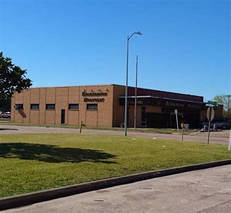 Mortuary houston. .  ...