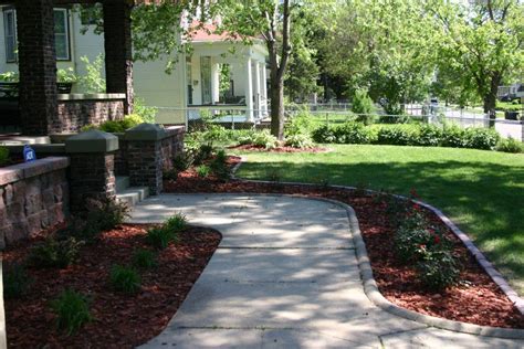 Mosher Landscaping (712) 293-1333 Sioux City, Iowa