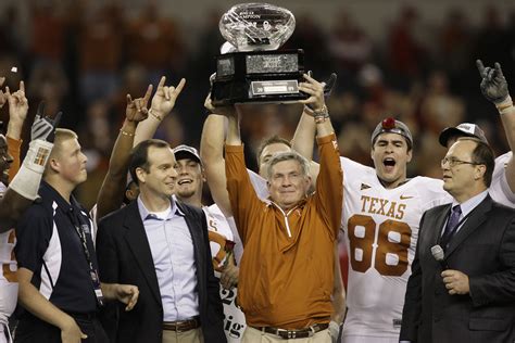 Most big 12 championships. Oct 8, 2023 · Before moving to the SEC next season, the Sooners have a chance to add to their record 14 Big 12 championships, which included six in a row from 2015-20 when they made the College Football Playoff four times. Texas, Baylor and Kansas State are tied for the second-most Big 12 titles, at three each. 