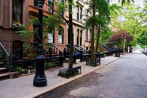 Most desirable neighborhoods in nyc. Not the most fun, but the most beautiful. I don’t know the city as well as others on this sub, but my pick would probably be the Upper West Side. With the old architecture, tree-lined streets, Riverside Park, Central Park, and low key vibes… it just can’t be beat! I have a soft spot for the west village. 