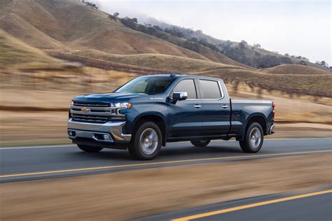 Most fuel efficient pickup truck. 22 MPG. Combined Fuel Economy. The 2019 Chevrolet Colorado offers a wide mix of cab, bed and powertrain configurations, along with the extreme off-road ZR2 package. See Details. 2019 Toyota Tacoma ... 
