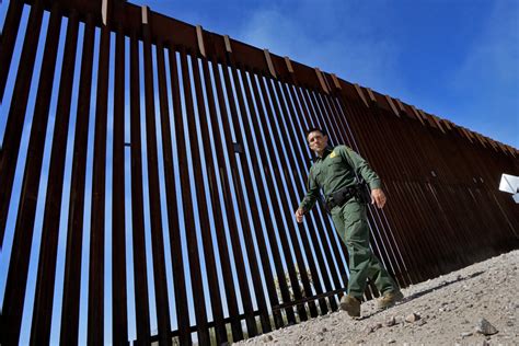 Most in the US see Mexico as a partner despite border problems, AP-NORC/Pearson poll shows
