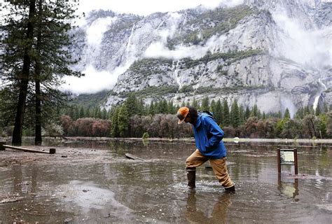 Most of Yosemite National Park to close Friday over flooding concerns