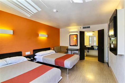 Stay at this motel in Santa Ana. Enjoy free WiFi, free parking, and a 24-hour front desk. Our guests praise the helpful staff and the clean rooms in our reviews. Popular attractions Segerstrom Center for the Arts and Santa Ana Zoo are located nearby. Discover genuine guest reviews for Motel 6 Irvine - Orange County Airport along with the latest prices and availability – book now. . 