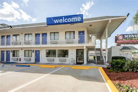 Motel 6 lakeland fl. Great savings on hotels in Lakeland, United States of America online. Good availability and great rates. Read hotel reviews and choose the best hotel deal for your stay. 
