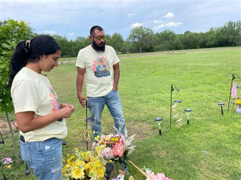 Mother of Uvalde shooting victim to run for mayor of town