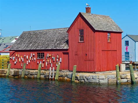 Motif 1. Review of Motif Number 1. Reviewed July 19, 2023. A must-see for any traveller. You may have also seen it in the movie "The Proposal" with Sandra Bullock. You can go behind it off the side of the main road in Bearskin Neck. Very scenic and picturesque. 