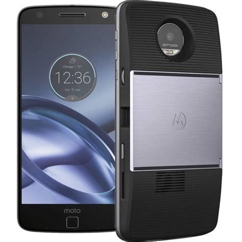 Oh, and by the way, the Moto Z4 has full support for all of Motorola's existing Mods, which includes battery packs, a speaker, a projector and others. The Moto Z4 has all of the megapixels. 