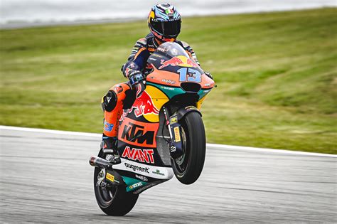 Moto2 Micha&euml;l Bartholemy : &laquo; KTM nous a quand m&ecirc;me mis une claque ! &raquo; 