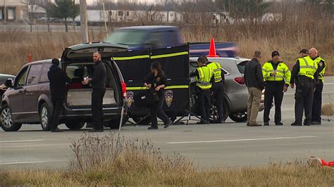Motorcycle accident lees summit. Dec 13, 2019 · Lee’s Summit, Mo.—. On Friday, December 13th, 2019 at approximately 12:50 p.m. emergency crews were dispatched to the southbound lanes of M-291 Highway at Scherer Road on the report of a two vehicle crash. The initial investigation indicates that a motorcyclist was traveling south on 291 Highway and collided with a mid-size SUV that was ... 