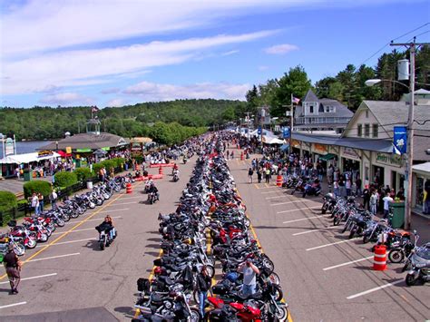 Motorcycle rally new hampshire. 