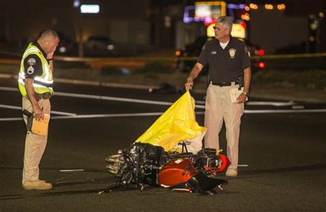 Motorcyclist dies after crash in Huntington Beach