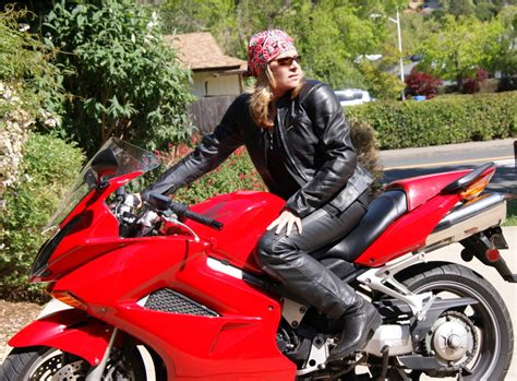 Motorcyle trader. Things To Know About Motorcyle trader. 