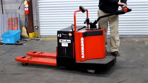 Motorized Pallet Jacks: Safe Operation - YouTube