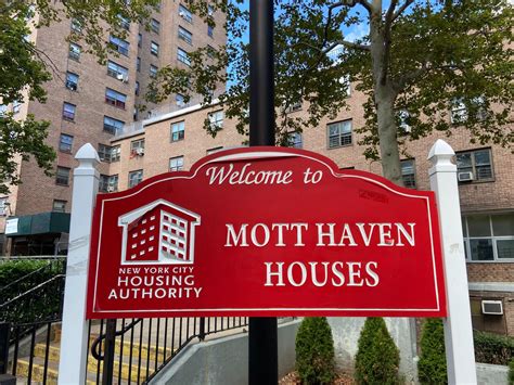 Mott haven houses. Things To Know About Mott haven houses. 
