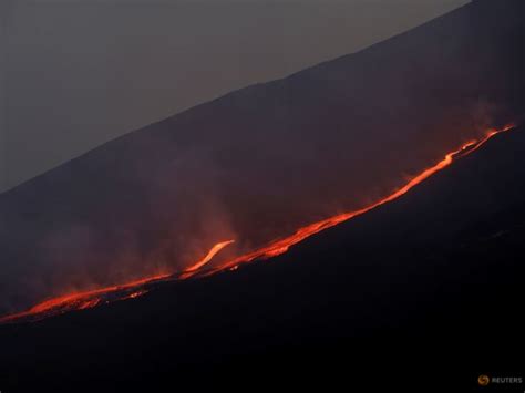 Mount Etna eruption halts flights to Sicily's Catania airport