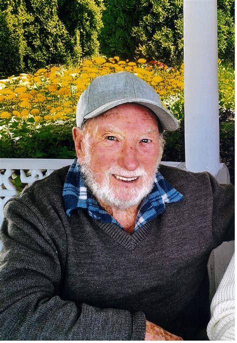 Mount alexander funerals live stream.  A Thanksgiving service for Gwenn...