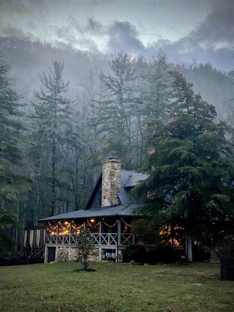 Mountainaire luxury cabin. Things To Know About Mountainaire luxury cabin. 