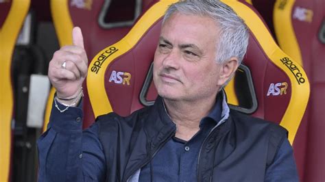 Mourinho makes the right moves in Roma’s comeback win amid disciplinary case over accusations