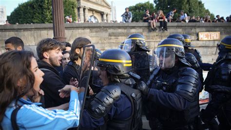 Mourners bury slain teen in France as 45,000 police are deployed to quell 5th night of riots